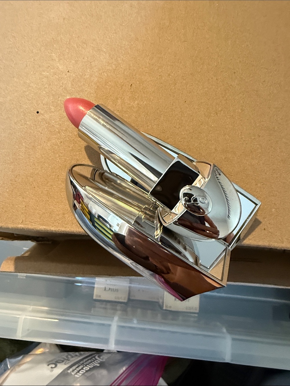 GUERLAIN Silver Rouge Mirrored Lipstick Case/Shade Gabrielle - Picture 2 of 3